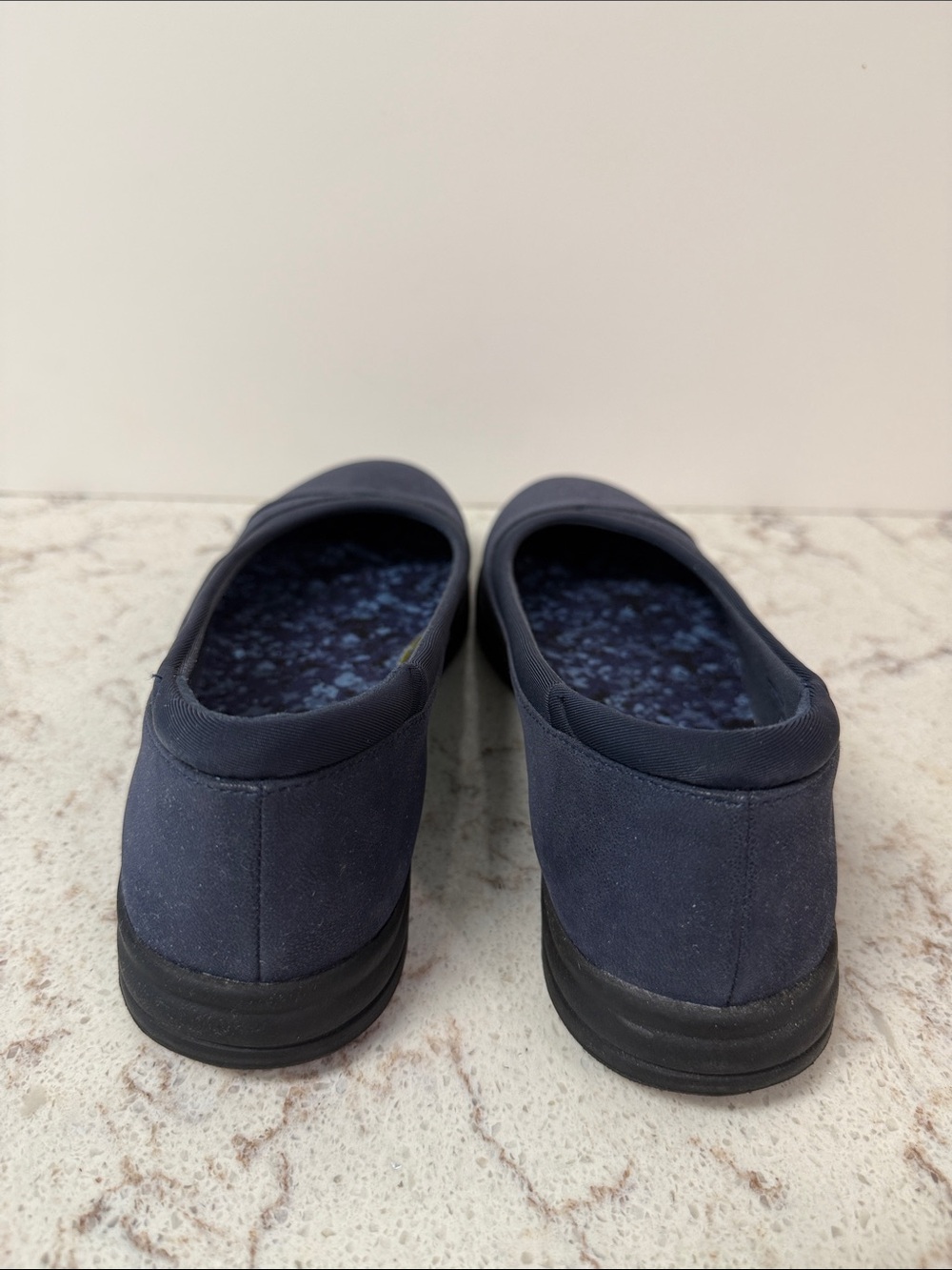 Clarks Navy Blue Women's Slip-On Comfort Flats - Picture 4 of 7